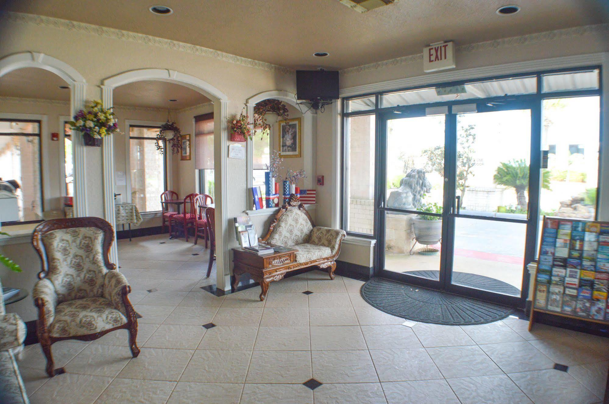 Magnolia Inn And Suites Exterior photo